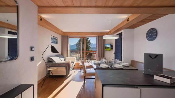 Stylish Les Saisies Apartment With Wellness - Image 1
