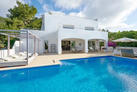 Contemporary Villa Near Santa Eulària Beach - Image 1
