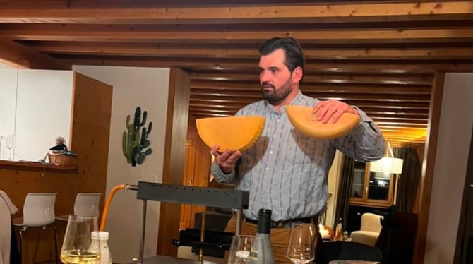 Book a Raclette Evening