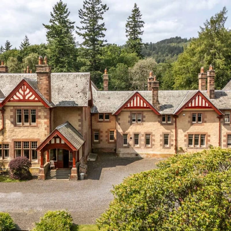 Exclusive Highland Retreat With Stunning Views